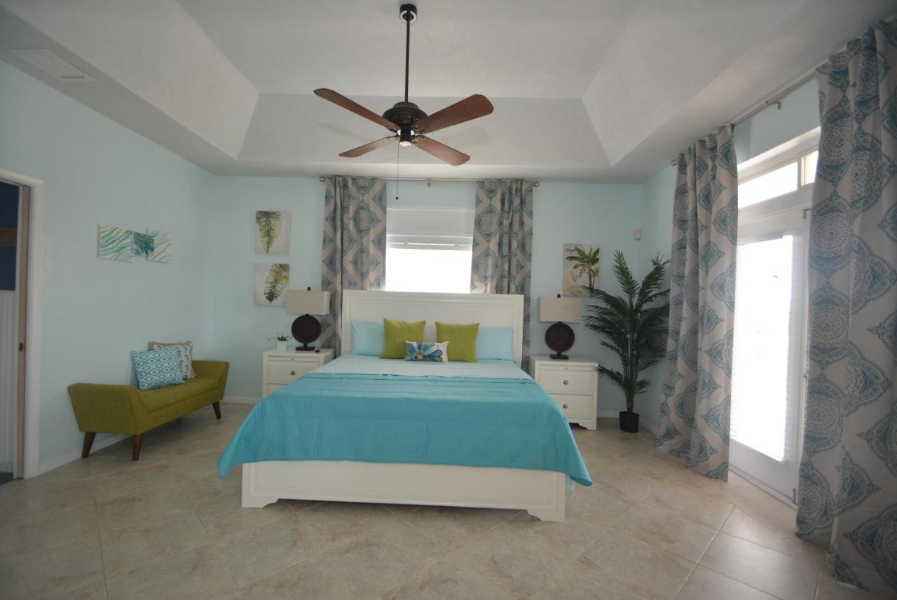 Just Beachy A Luxury Retreat Sleeps 12 3 Levels With Elevator- Perfect For 1-3 Families Travelin Villa Palm Coast Exterior foto