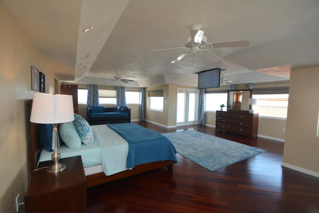 Just Beachy A Luxury Retreat Sleeps 12 3 Levels With Elevator- Perfect For 1-3 Families Travelin Villa Palm Coast Exterior foto