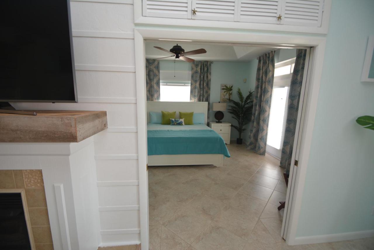 Just Beachy A Luxury Retreat Sleeps 12 3 Levels With Elevator- Perfect For 1-3 Families Travelin Villa Palm Coast Exterior foto